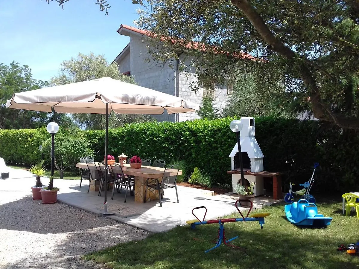 Apartments With A Parking Space Sveti Anton, Krk - 5288 0*, Sveti Anton (Krk) 克罗地亚