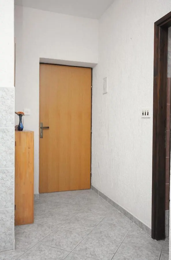 Apartments With A Parking Space Sveti Anton, Krk - 5288
